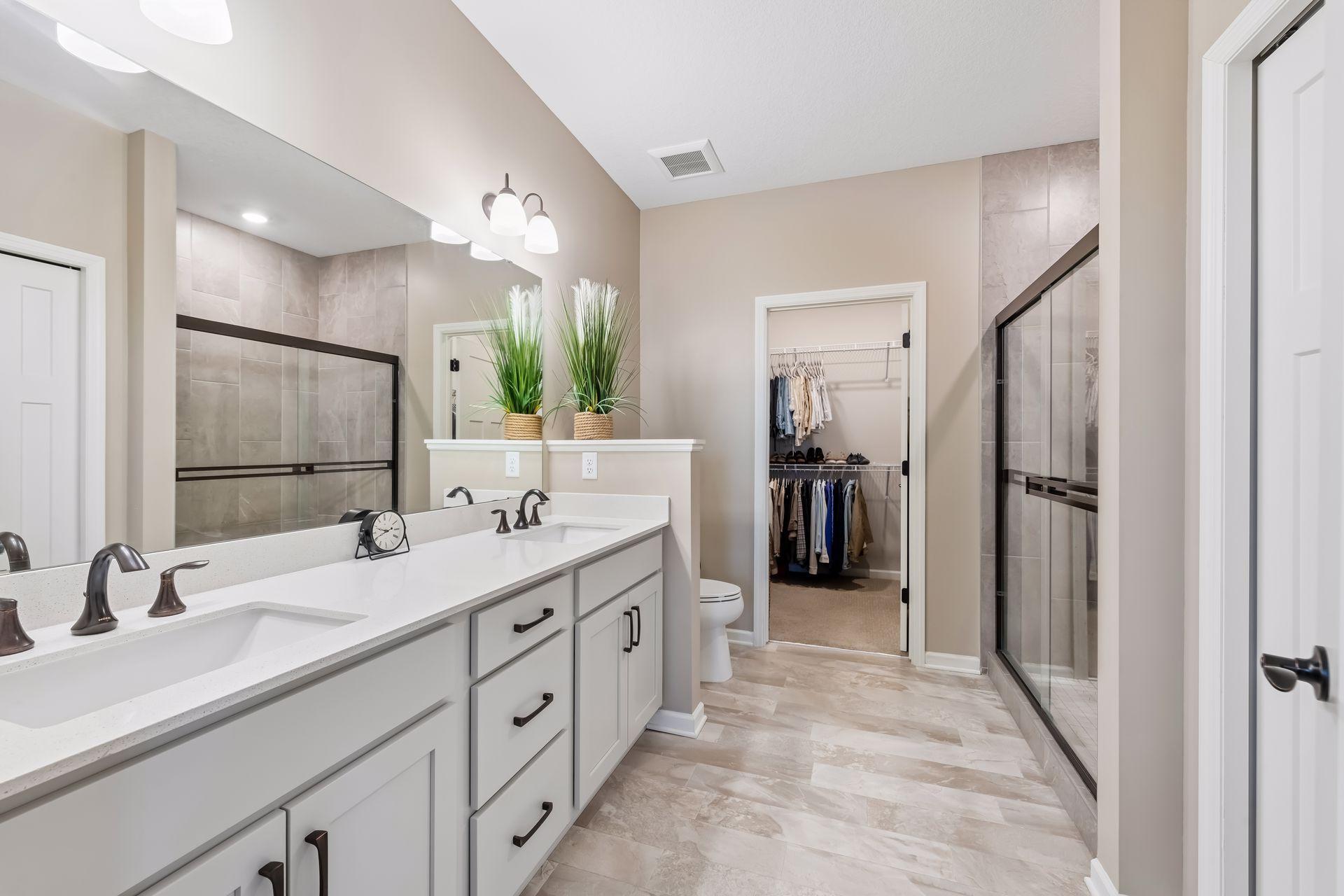 2055 Oakpointe Drive