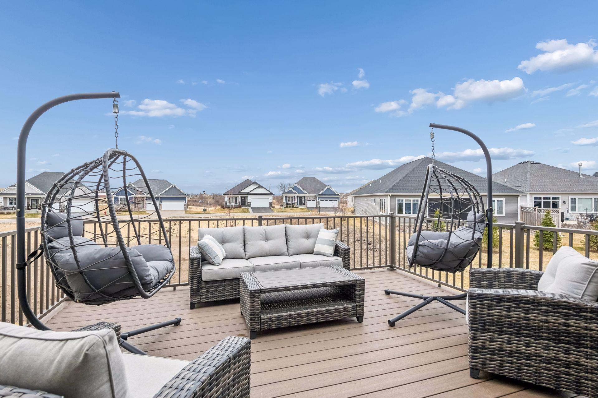 2055 Oakpointe Drive