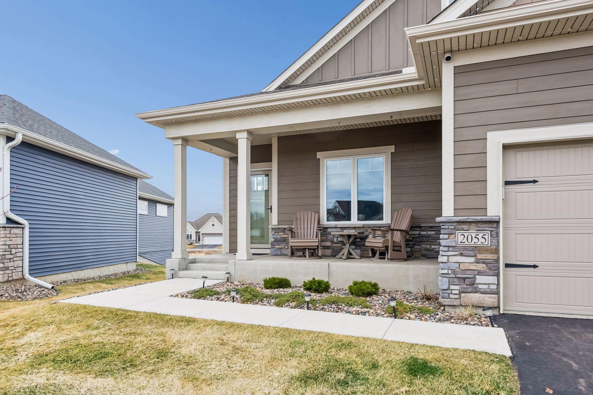 2055 Oakpointe Drive