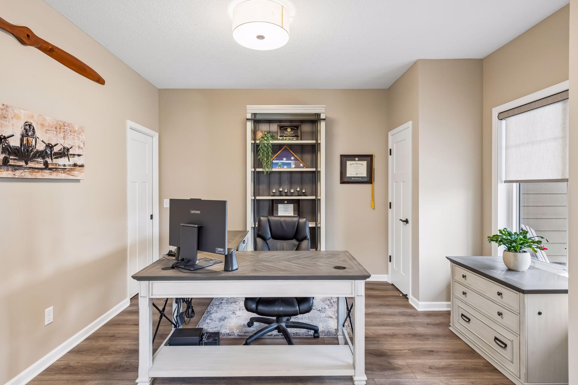 2055 Oakpointe Drive