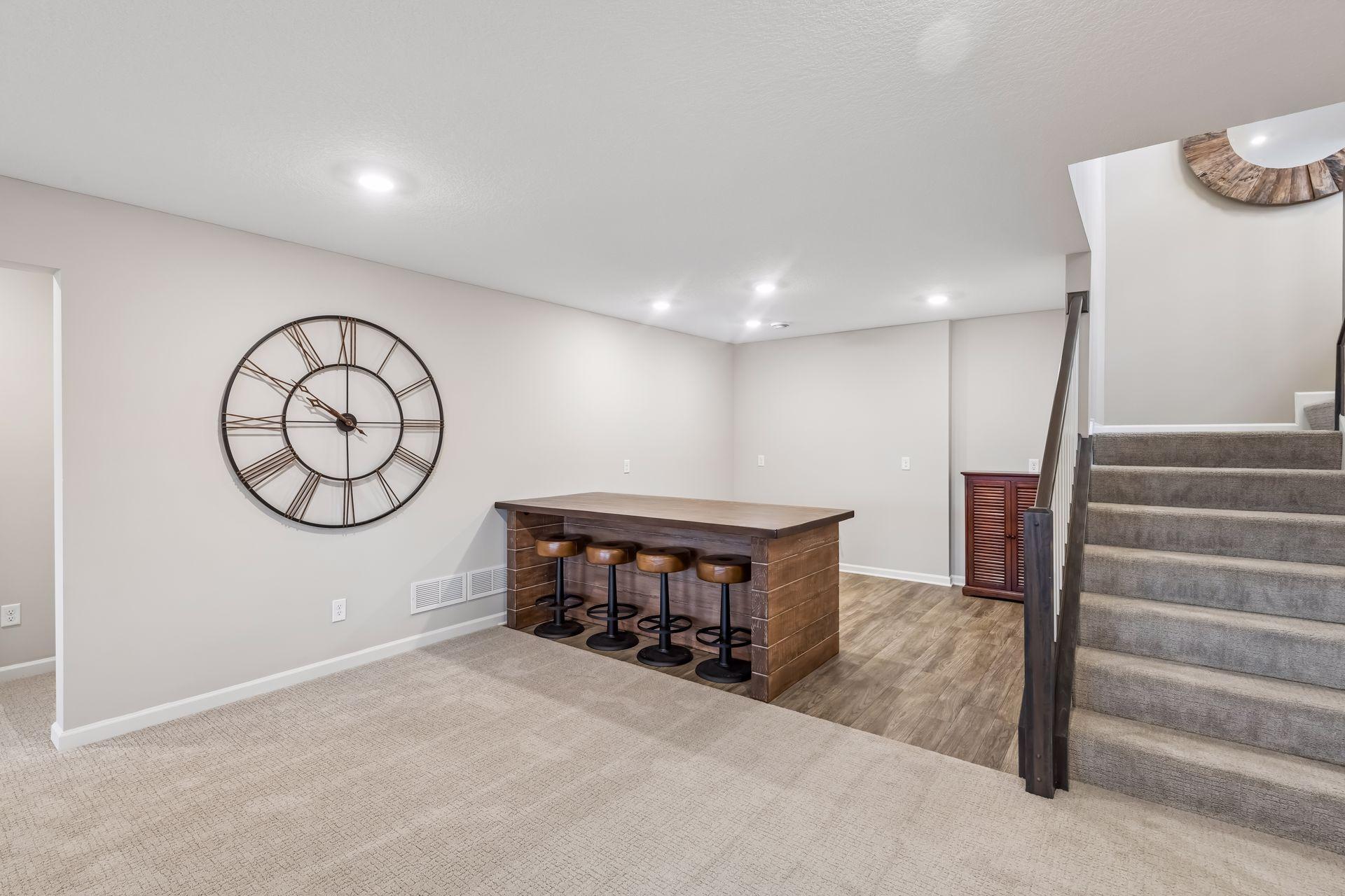 2055 Oakpointe Drive