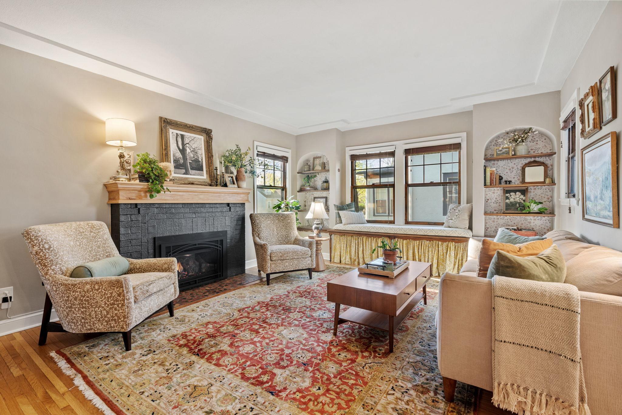 4223 Washburn Avenue N