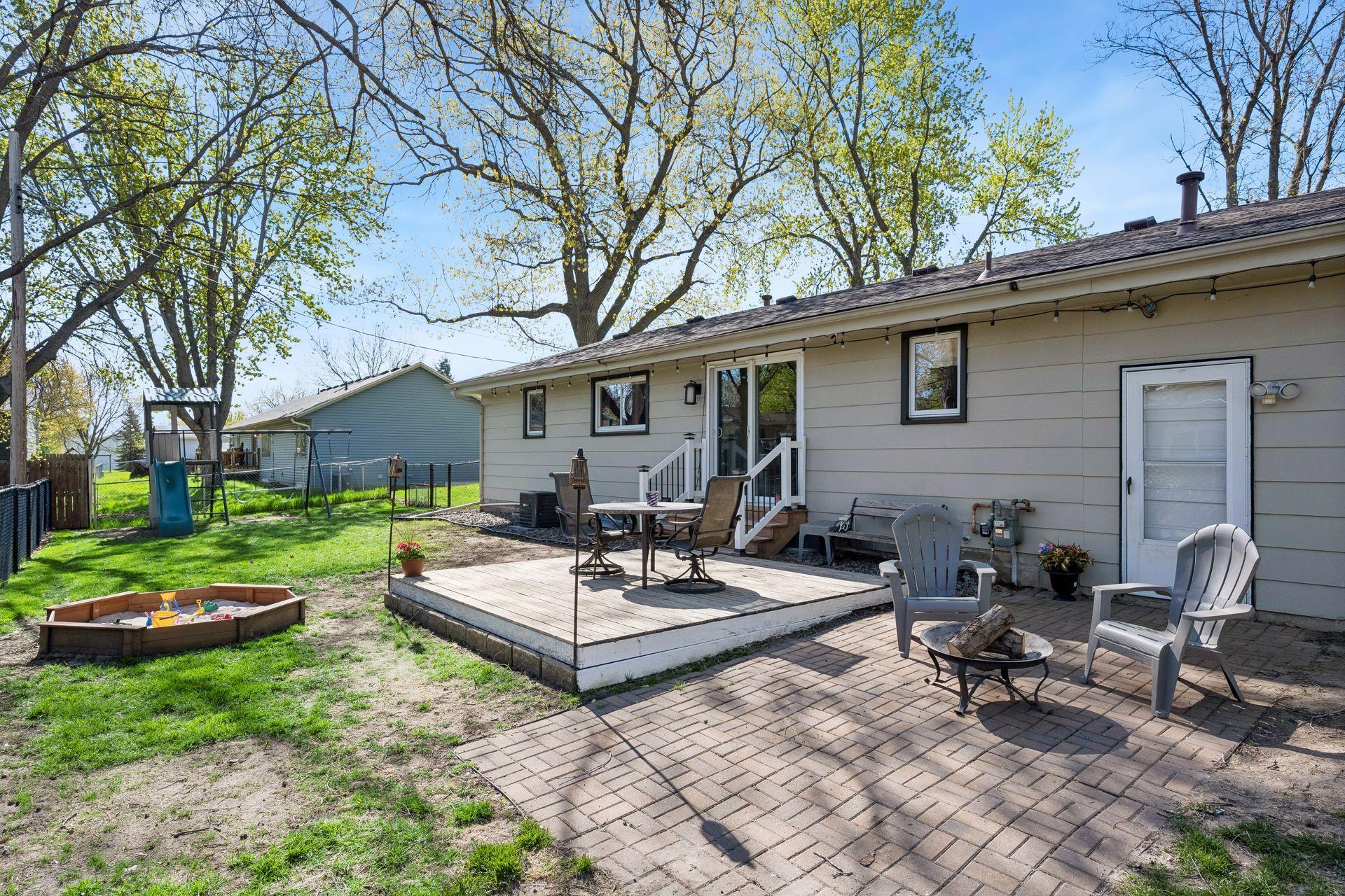 300 Ash Avenue NE
