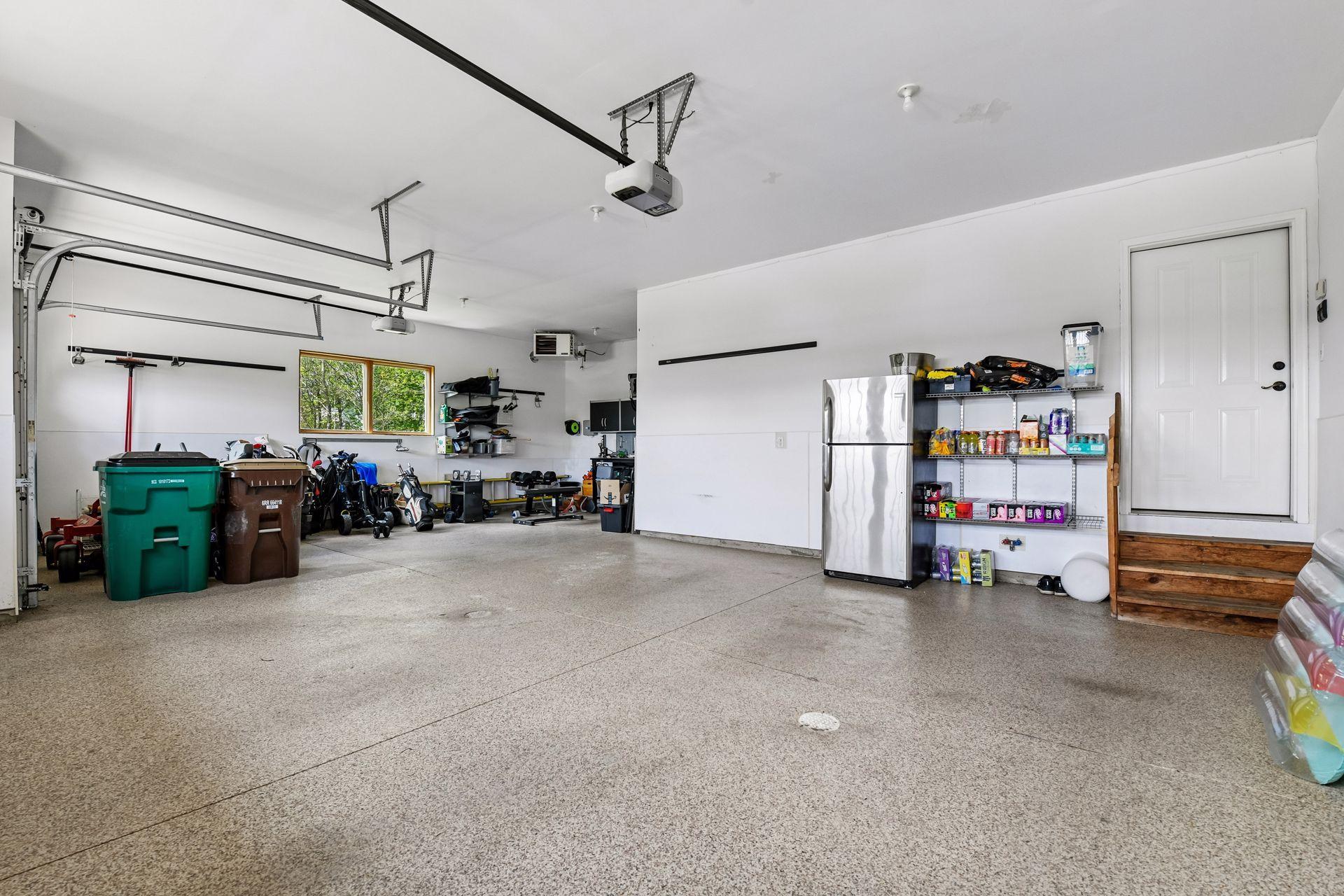 10020 Holloway Farms Road