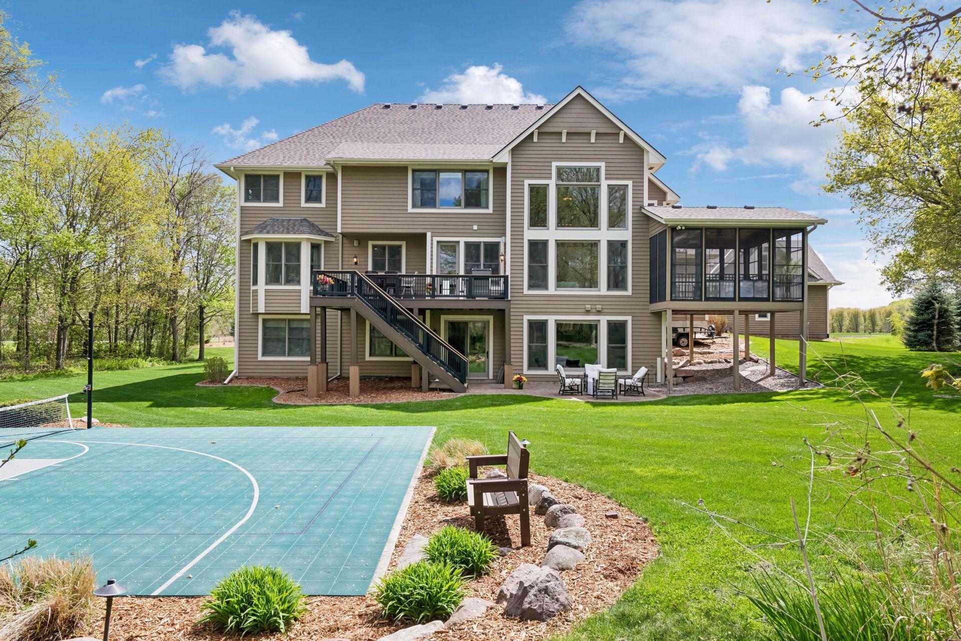 10020 Holloway Farms Road