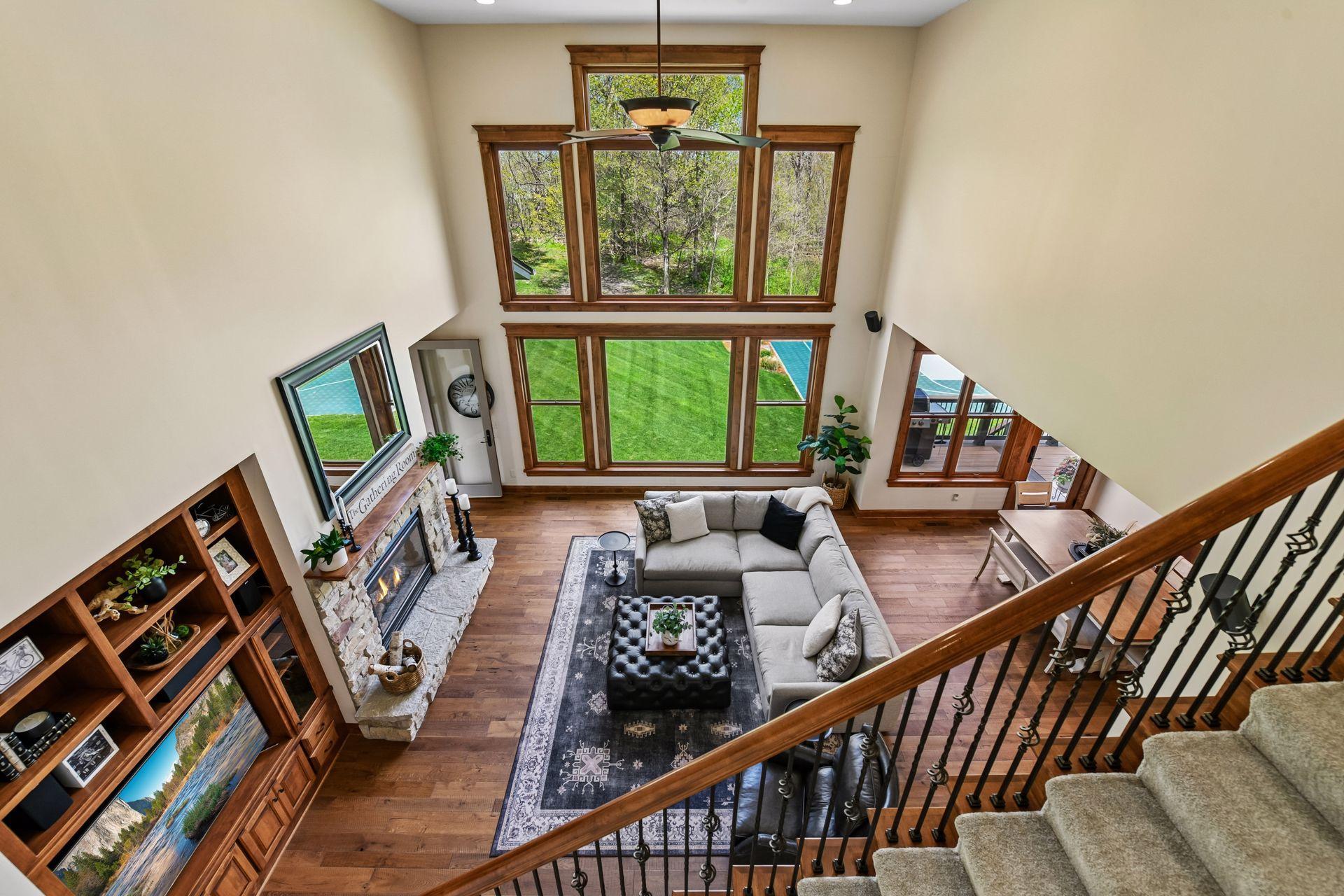10020 Holloway Farms Road
