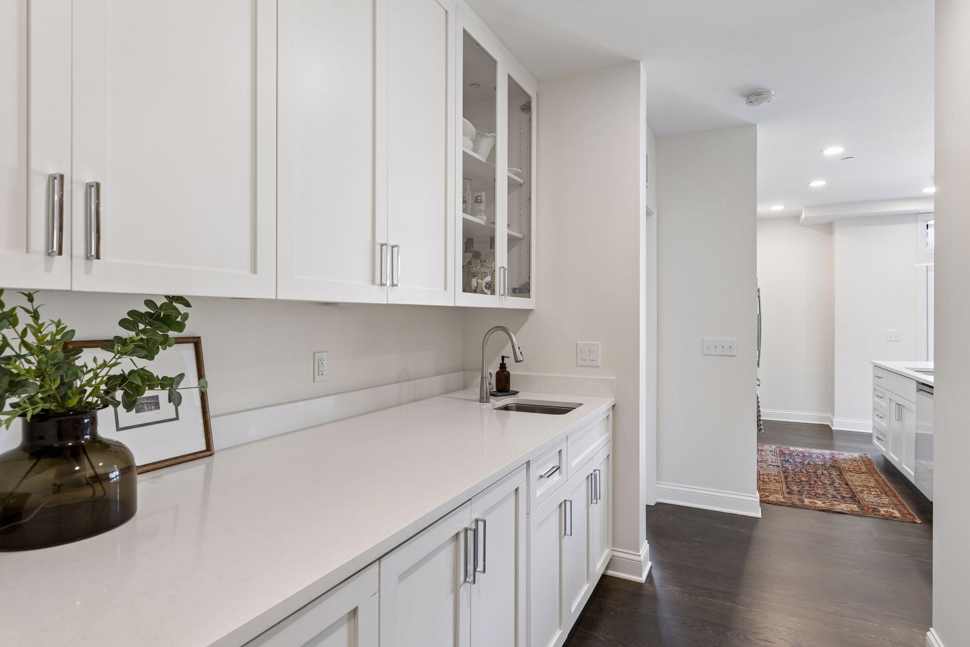 875 Lake Street N Unit: 315