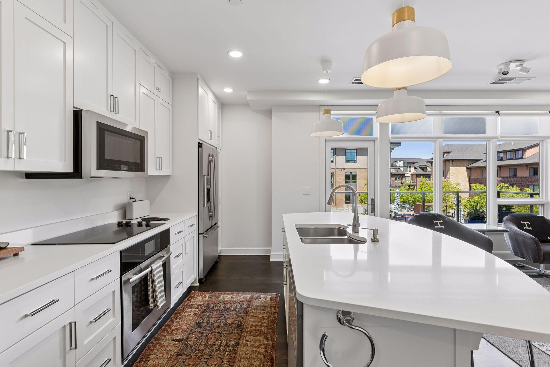 875 Lake Street N Unit: 315