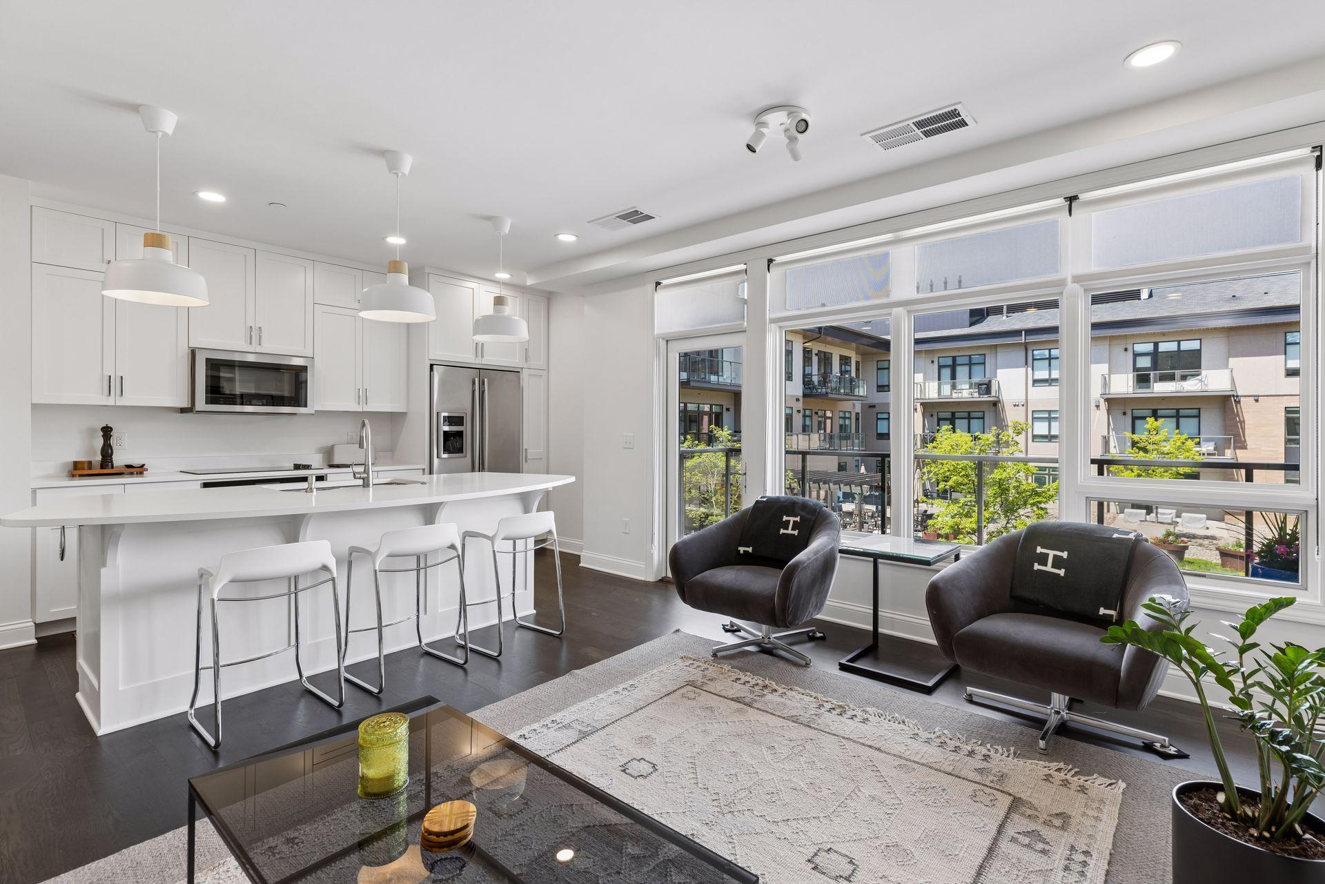 875 Lake Street N Unit: 315