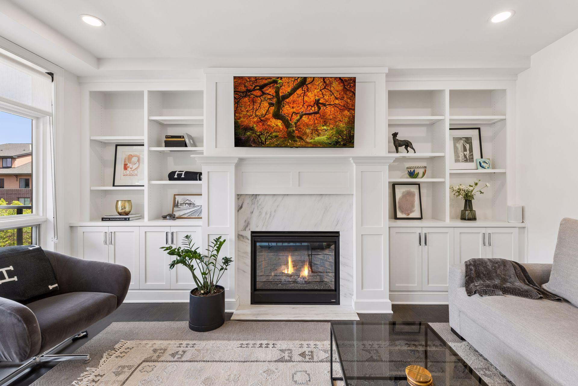875 Lake Street N Unit: 315