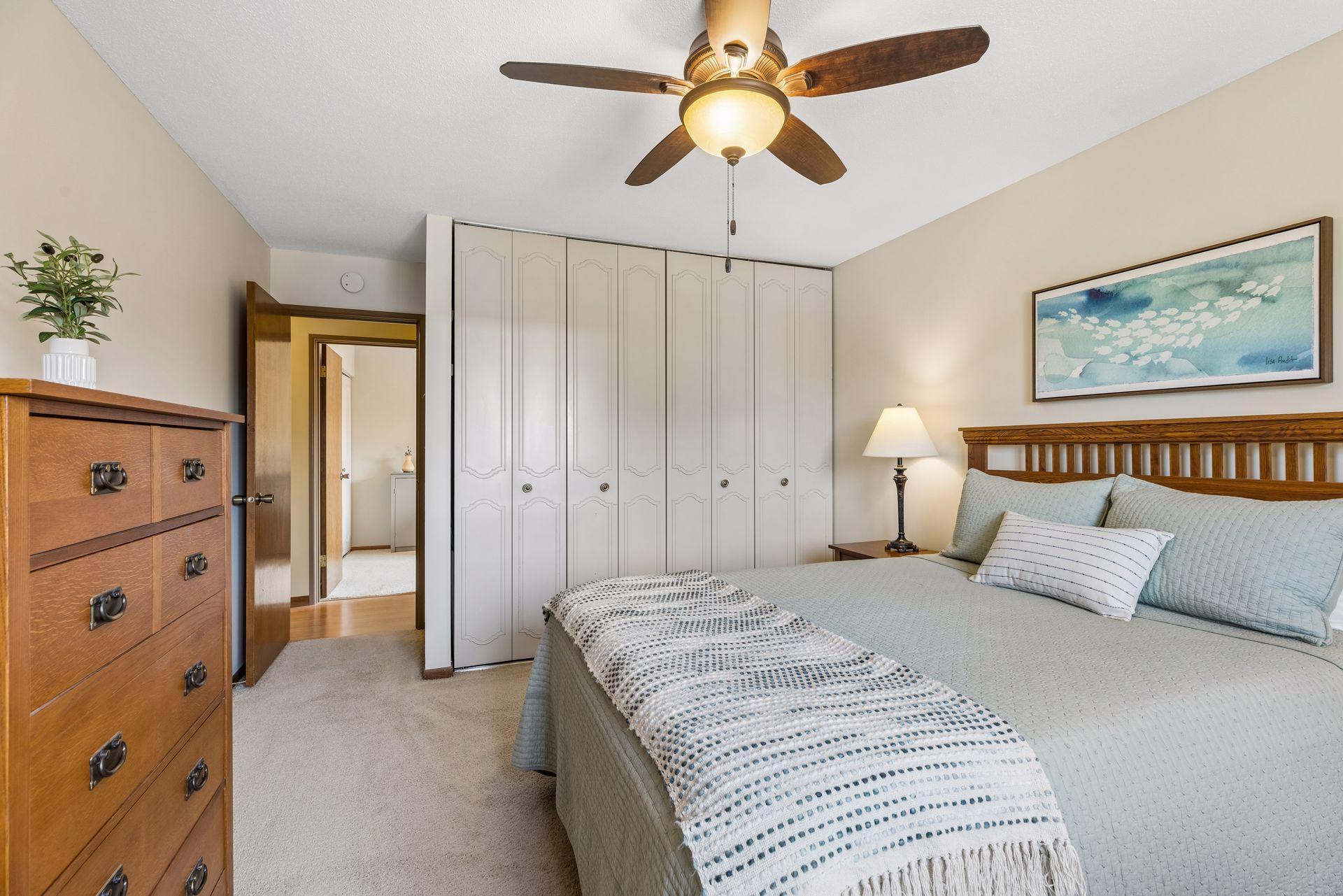 2700 Oxford Street N Unit: 140