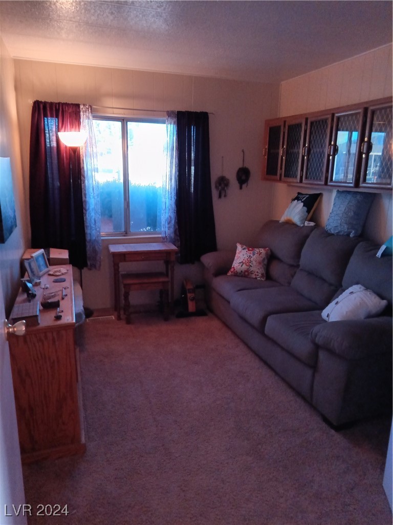 1241 South Comstock Circle
