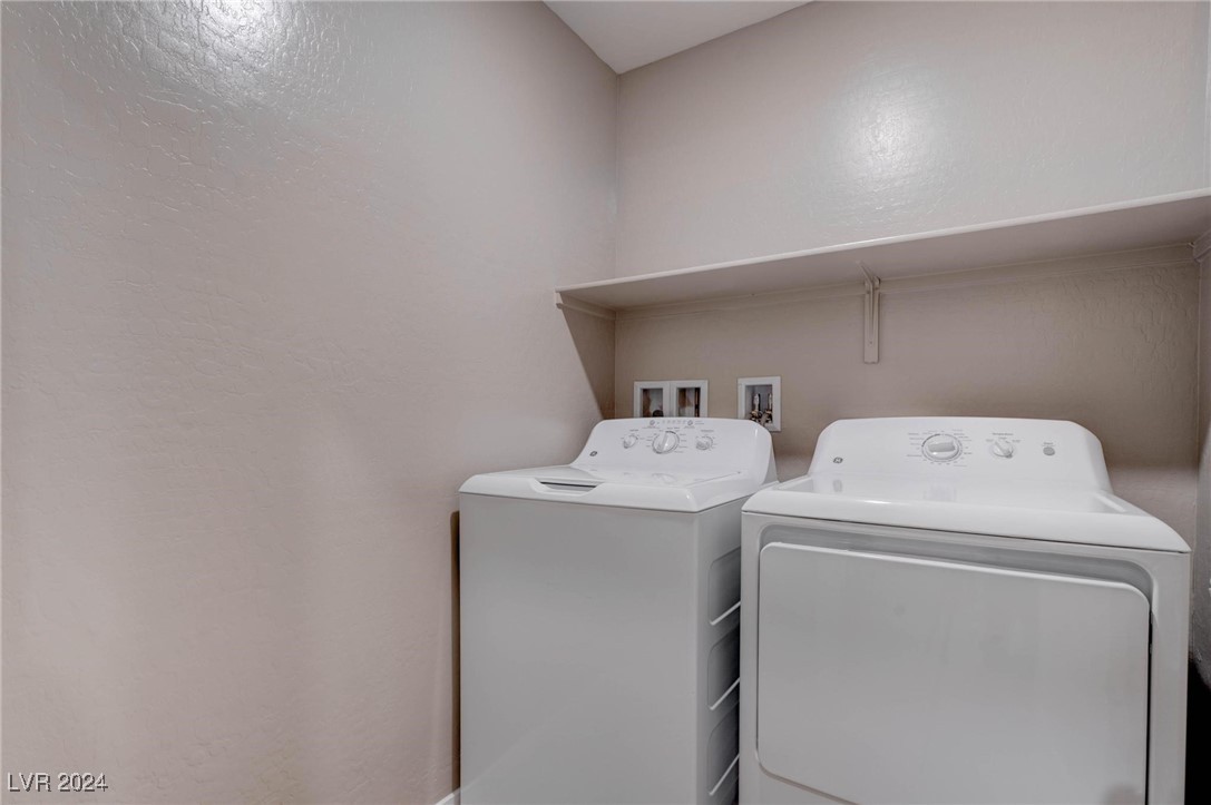 524 Mossy Cup Street 411