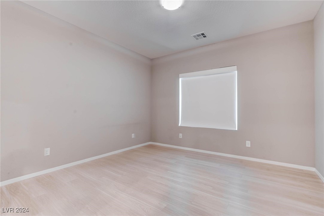 524 Mossy Cup Street 411