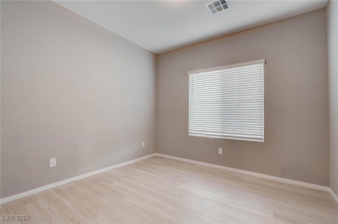 524 Mossy Cup Street 411