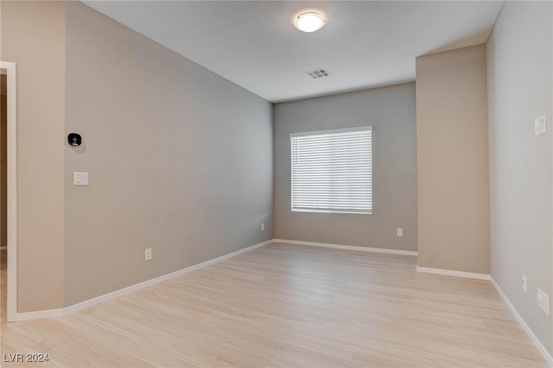524 Mossy Cup Street 411