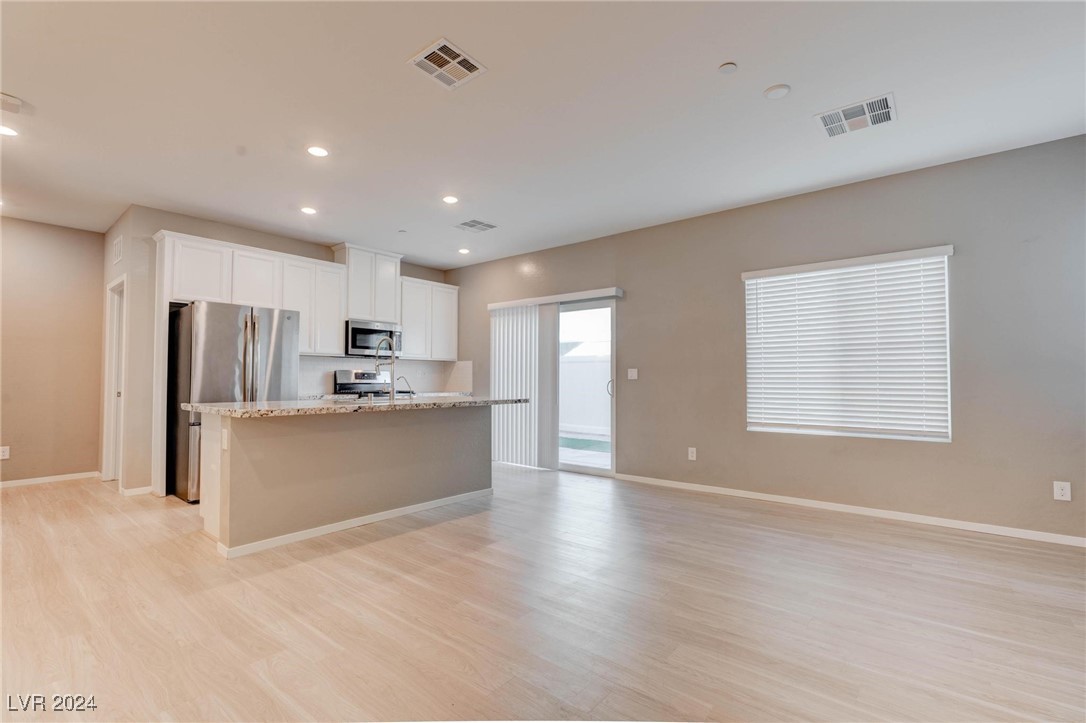 524 Mossy Cup Street 411