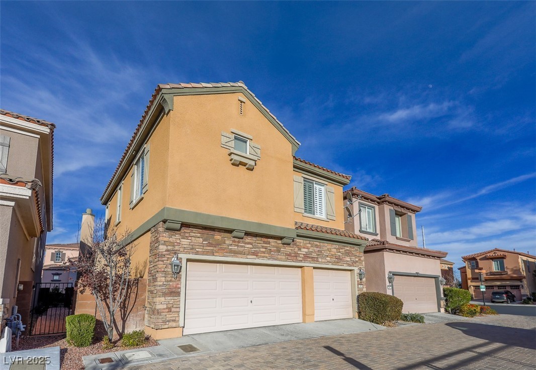 2463 Cordoba Bluff Court