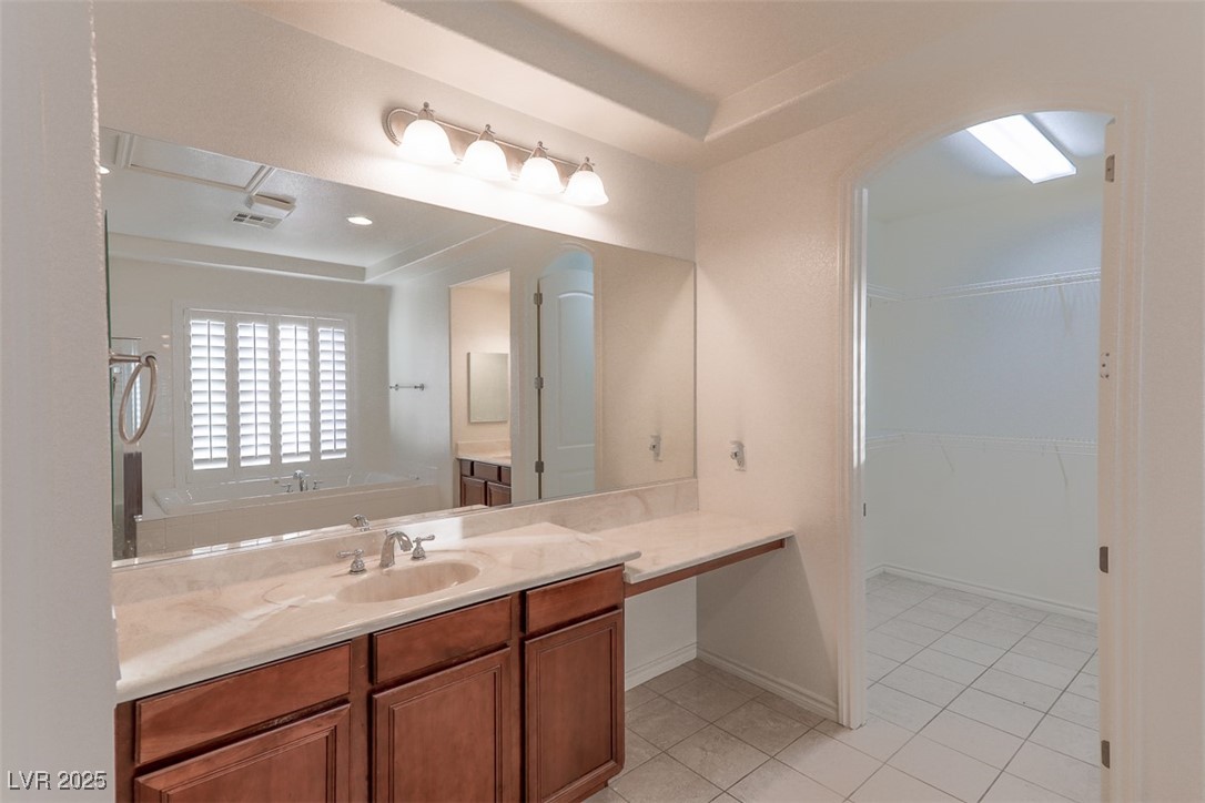 2463 Cordoba Bluff Court