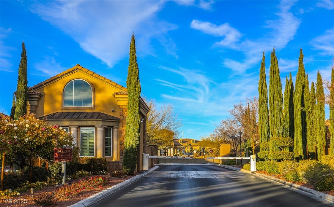 2463 Cordoba Bluff Court