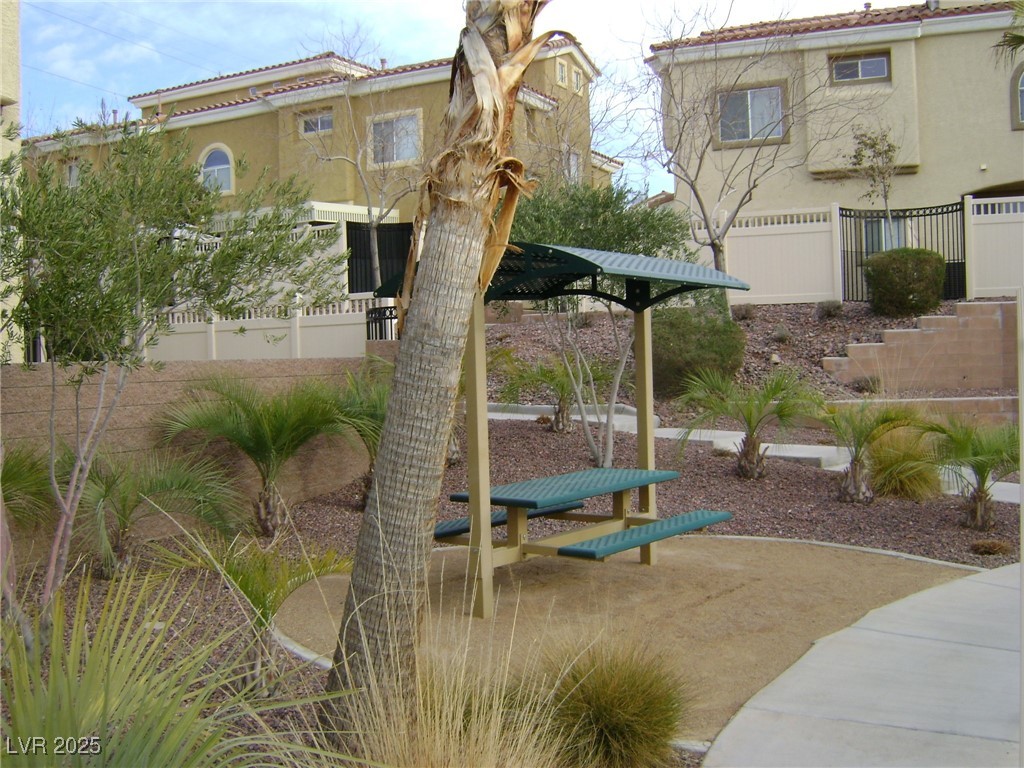 1113 TROPICAL STAR Lane 2