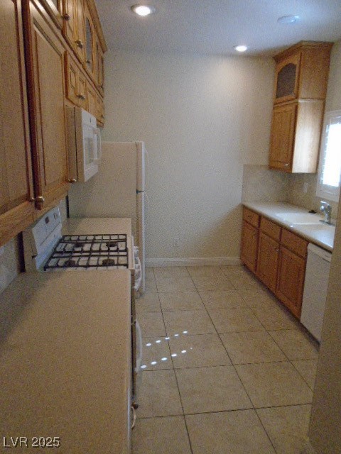 1113 TROPICAL STAR Lane 2