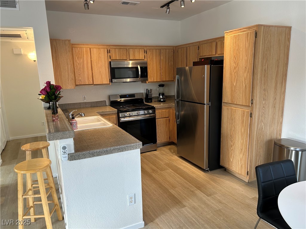 251 South Green Valley Parkway 3322