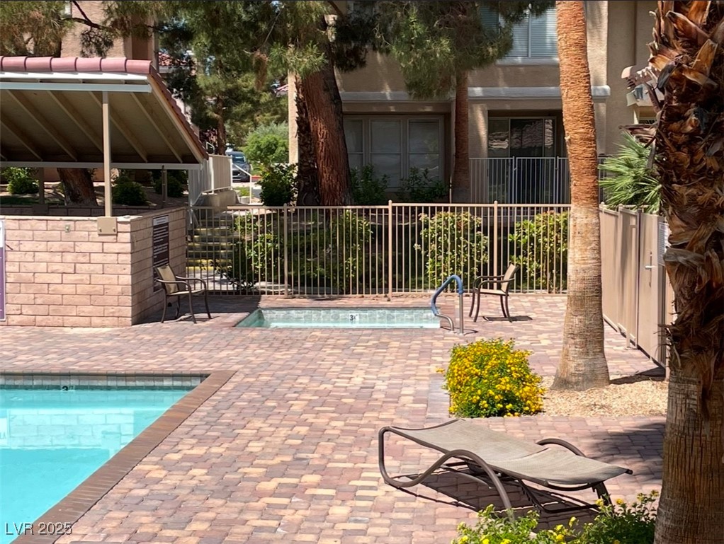 251 South Green Valley Parkway 3322
