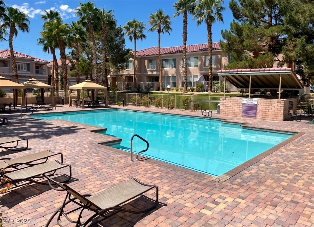251 South Green Valley Parkway 3322