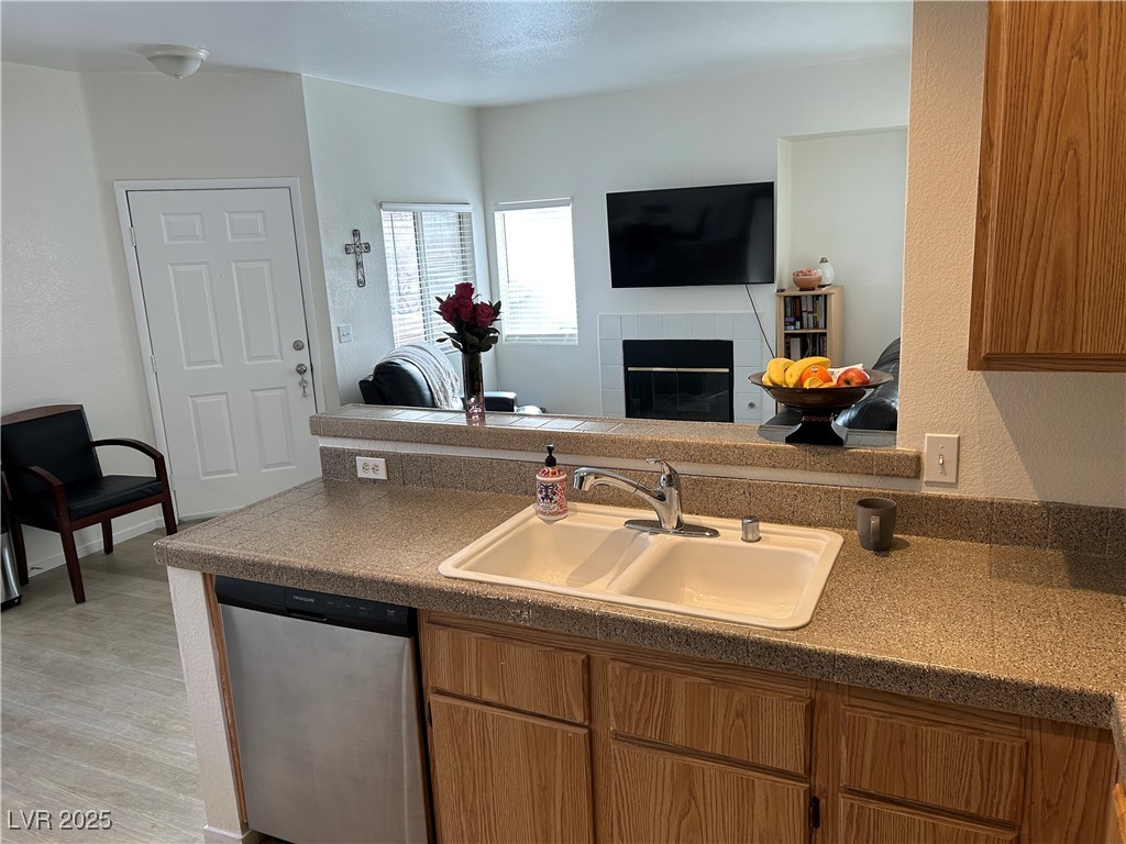 251 South Green Valley Parkway 3322