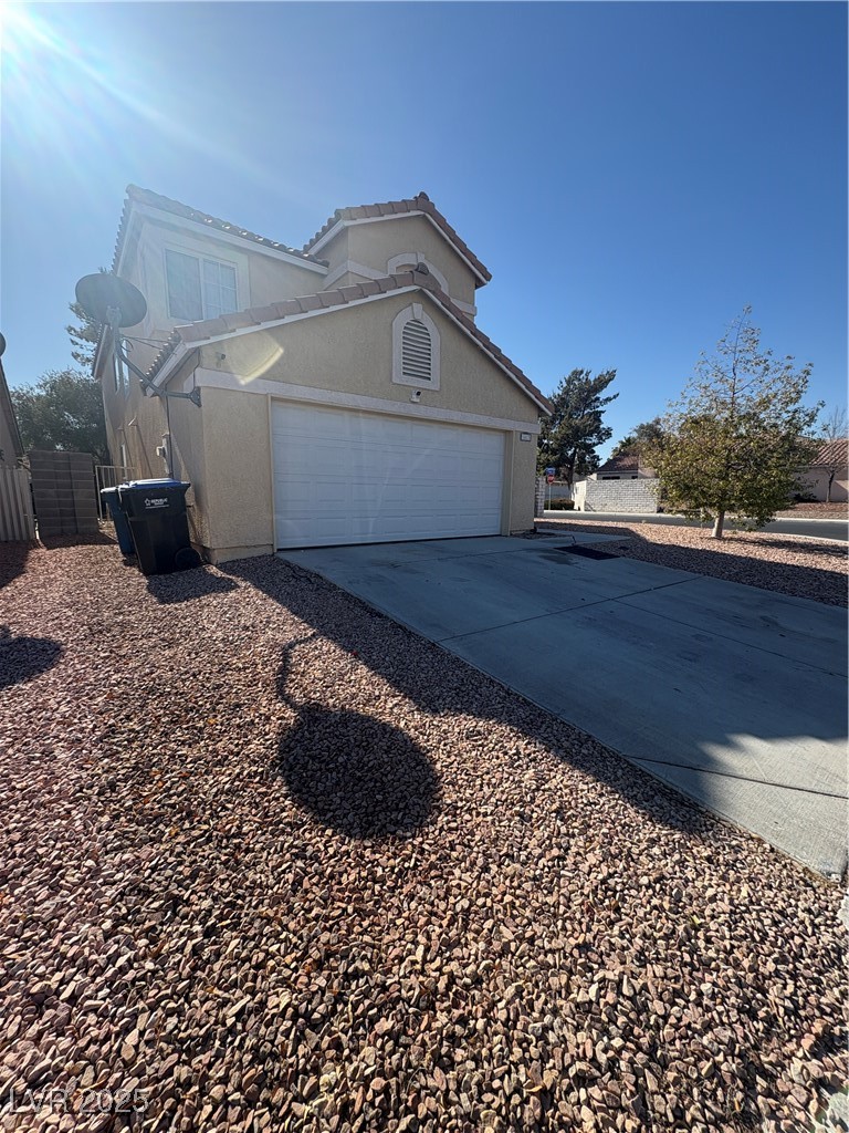1613 Splinter Rock Way