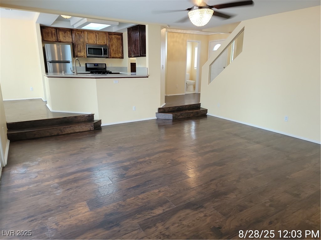 818 Ribbon Grass Avenue