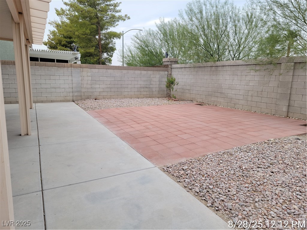 818 Ribbon Grass Avenue