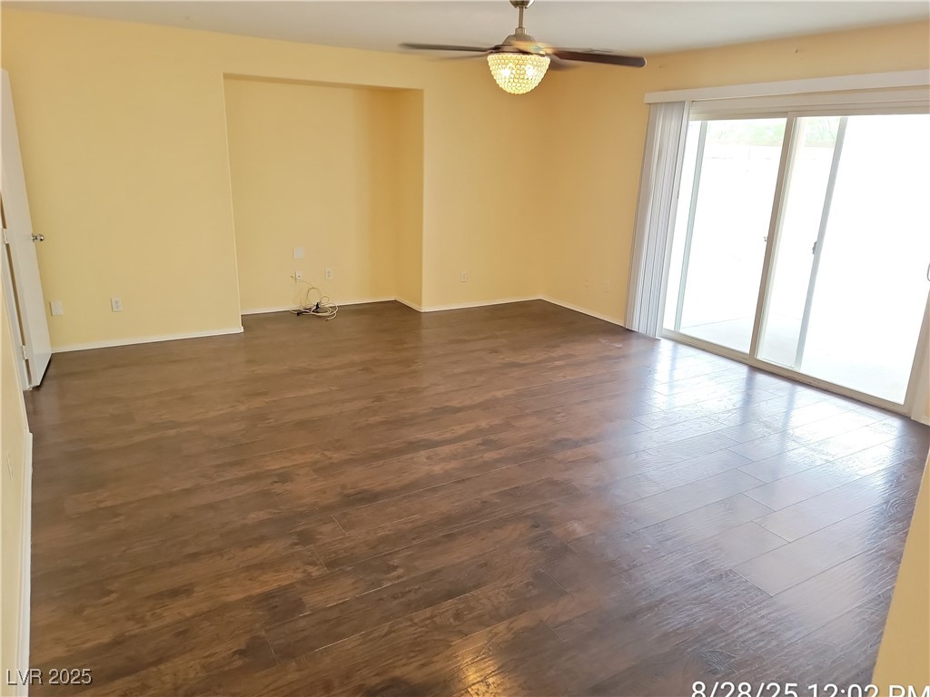 818 Ribbon Grass Avenue
