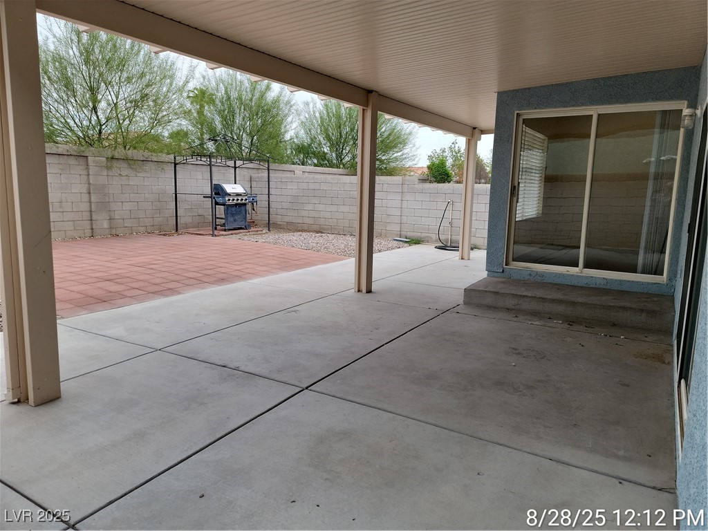 818 Ribbon Grass Avenue
