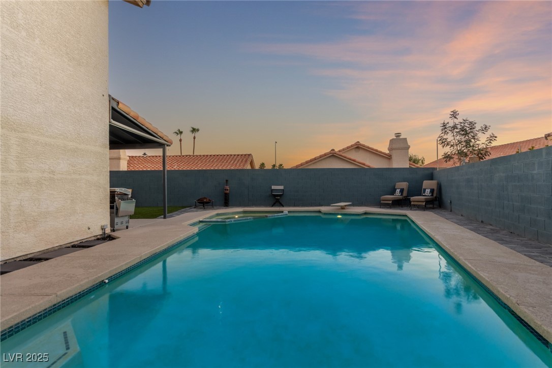 1537 Ascension Circle