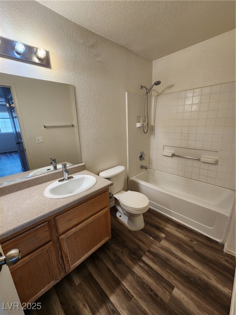 4730 East Craig Road 2087