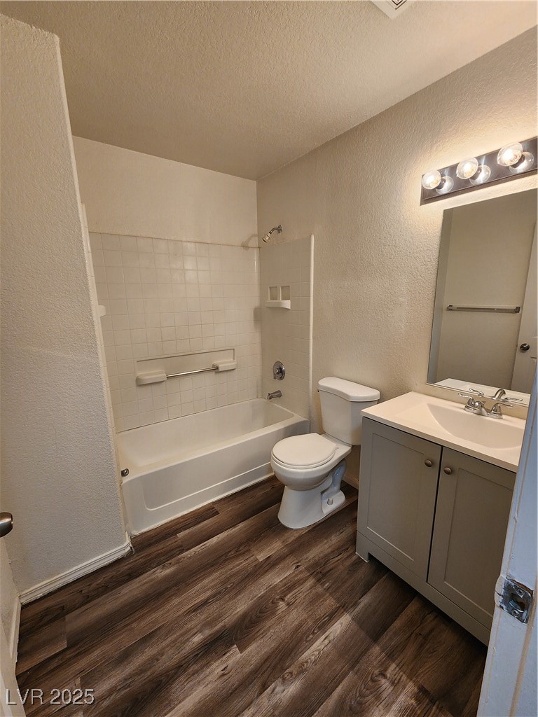 4730 East Craig Road 2087