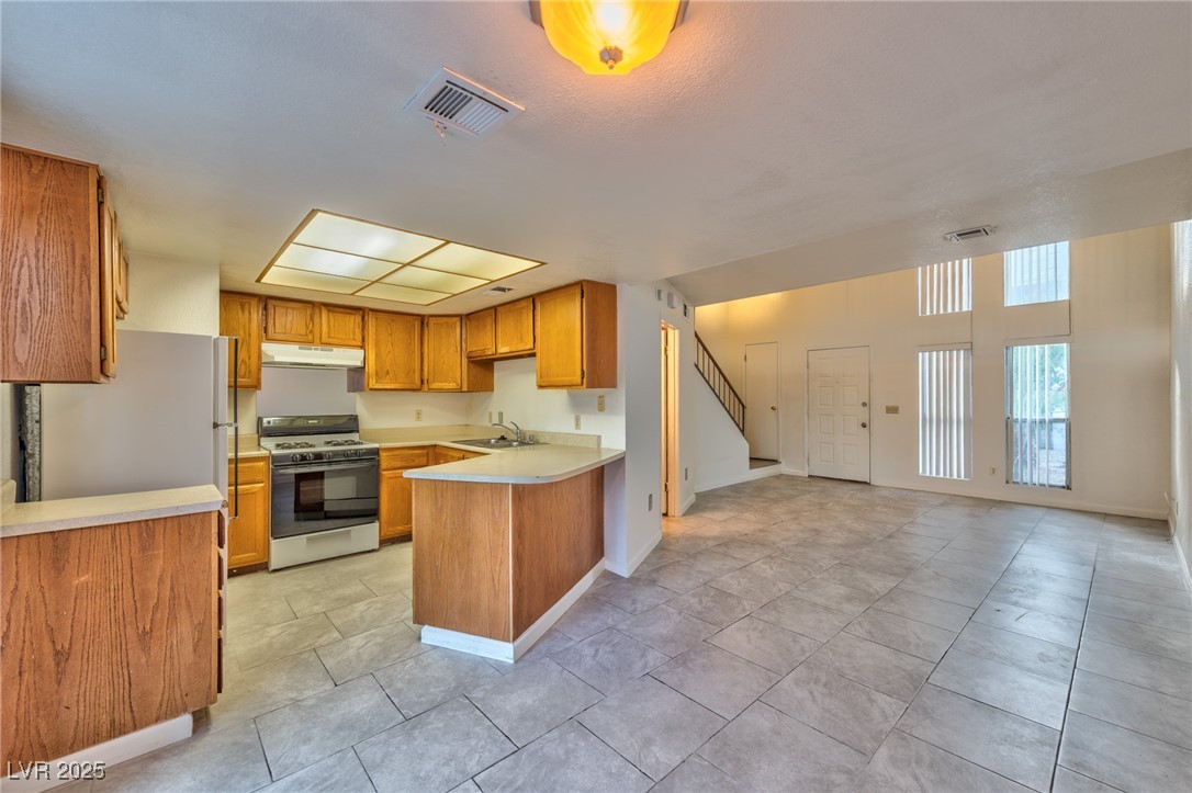 587 Sellers Place