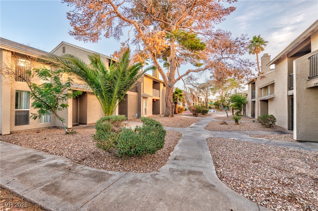 587 Sellers Place