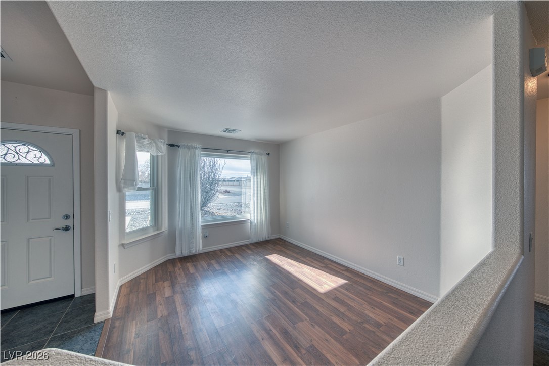 5000 Graystone Drive