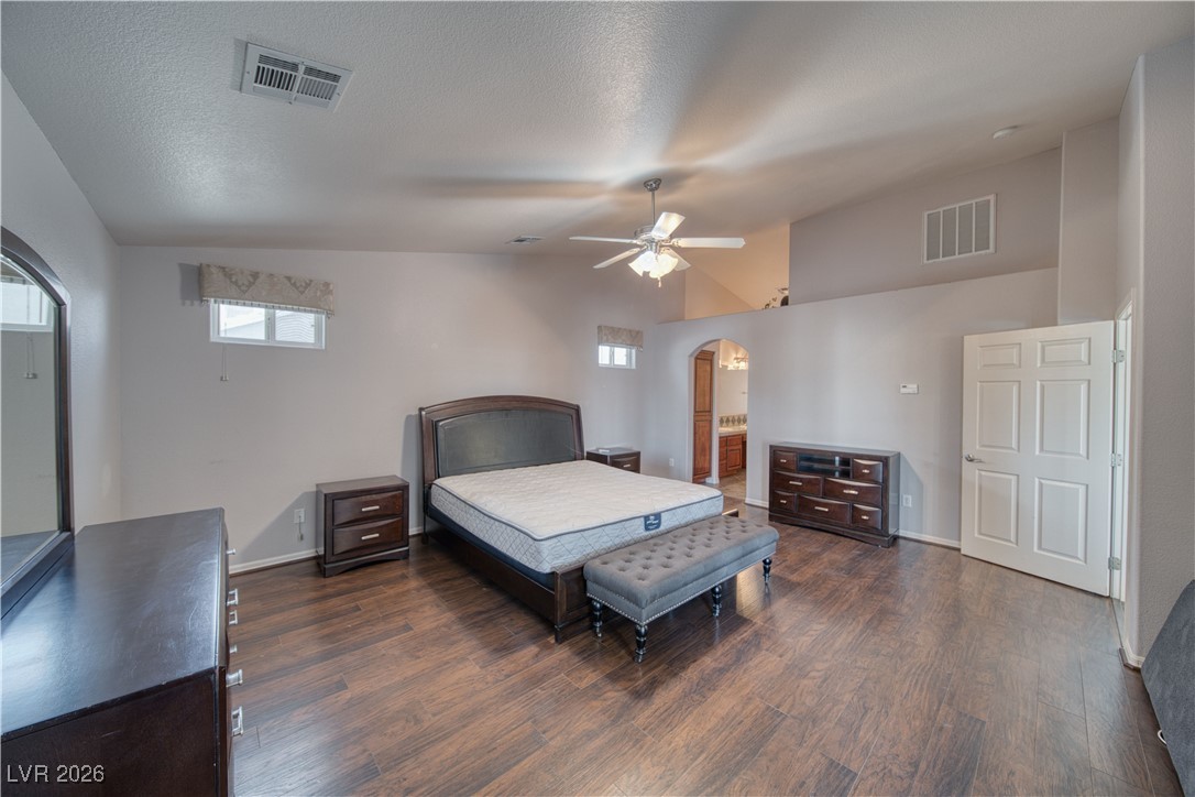 5000 Graystone Drive