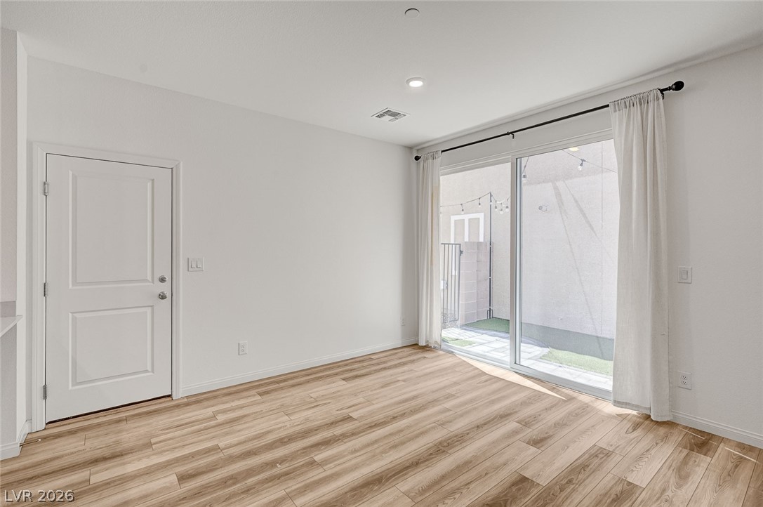 3765 Trancoso Avenue