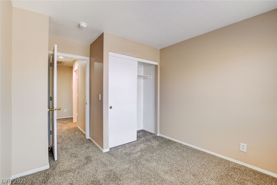 3290 Dragon Fly Street