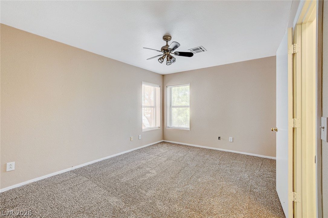 3290 Dragon Fly Street