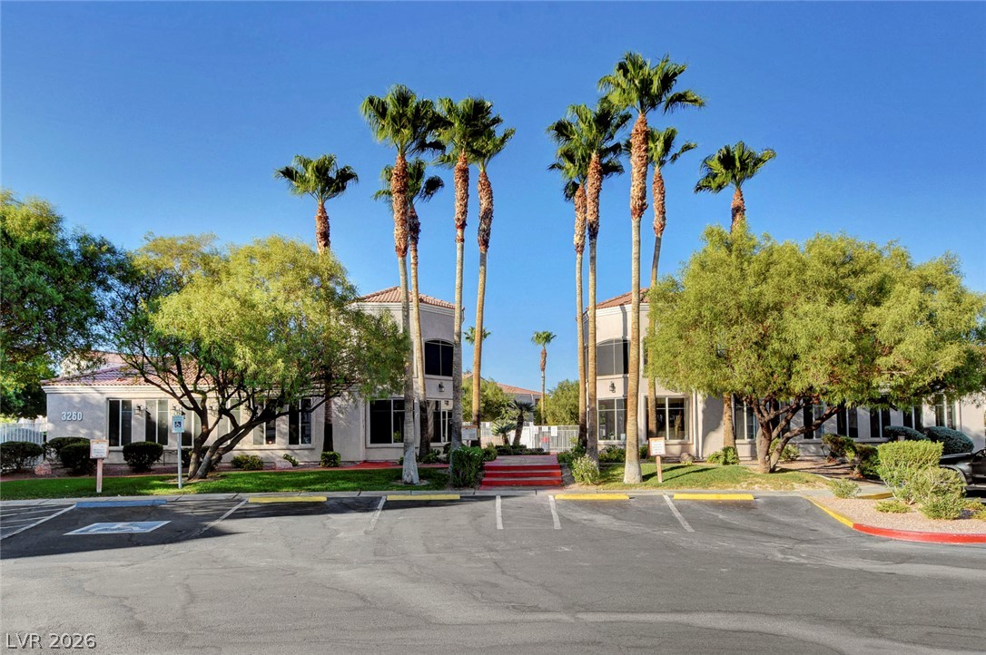 3290 Dragon Fly Street