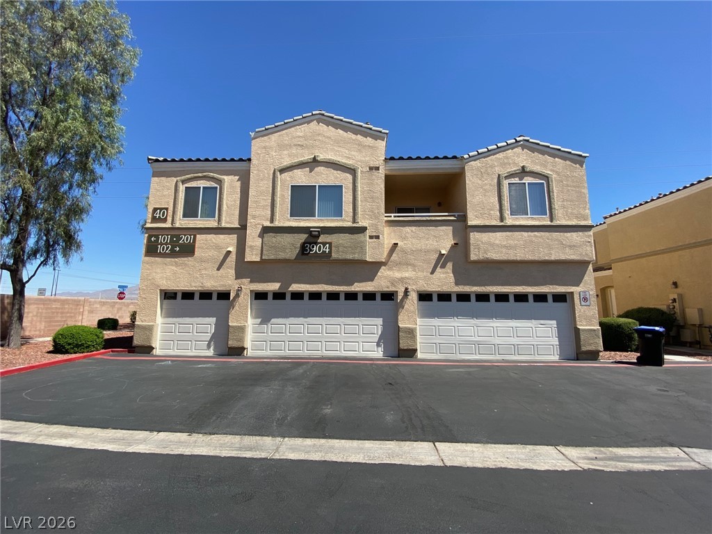 3904 Smokey Fog Avenue 101