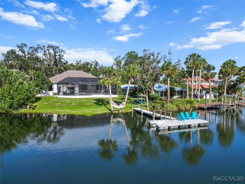 1055 N Crescent Drive
