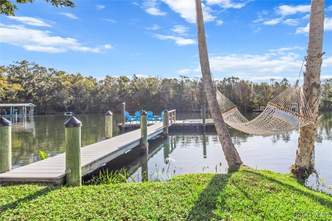 1055 N Crescent Drive