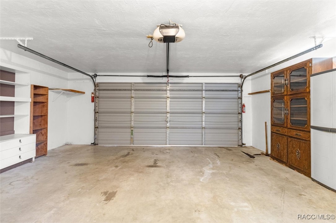 34 Sj Kellner Boulevard